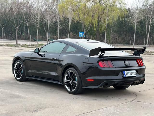 Ford Mustang 2017 2.3T Performance – фото 7