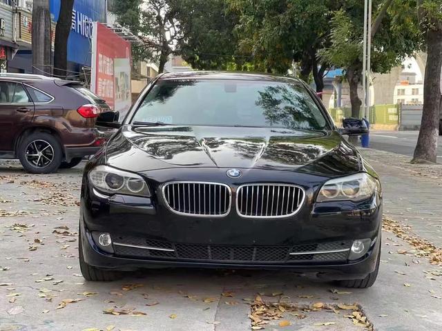 BMW 5 Series 2013 модификация 530Li Leading – фото 2