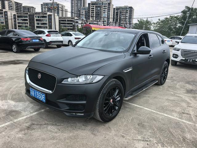 Jaguar F-PACE Модель 2018 года 2.0T 2WD Urban Exclusive Edition – фото 1