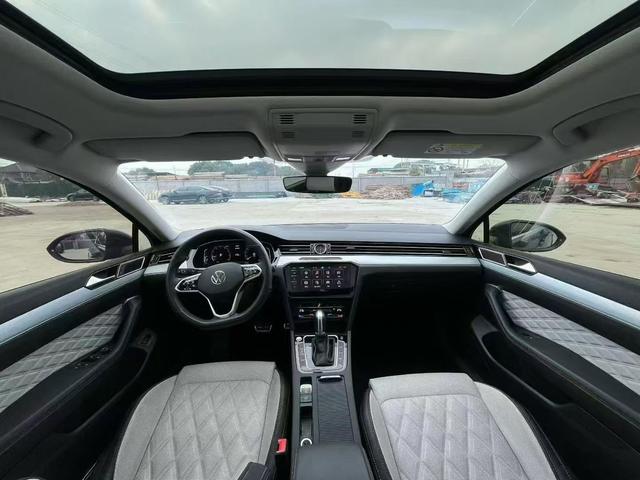 Volkswagen Magotan 2023 2-Millionth Anniversary 330TSI DSG Luxury – фото 5