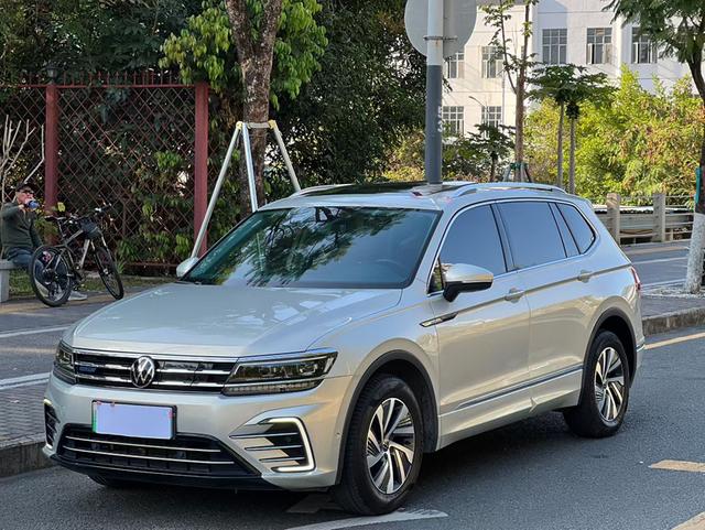 Volkswagen Tiguan L PHEV Модель 2021 года 1.4T Plug-in hybrid Premium Edition