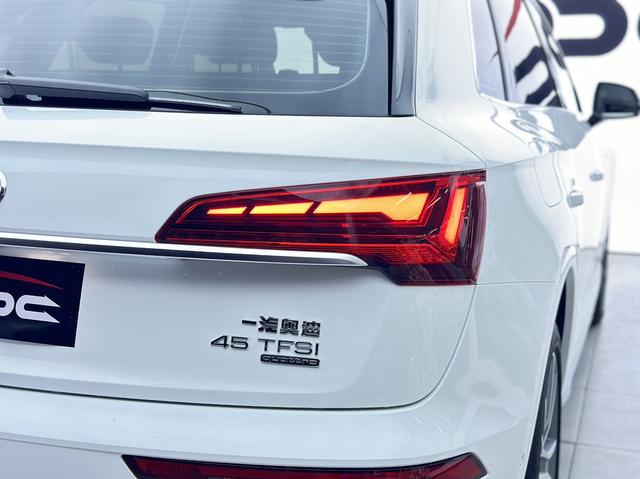 Audi Q5L 2022 Modi f ied 45T Luxury Elegance – фото 11