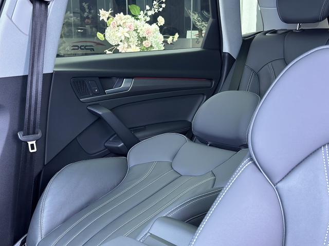 Audi Q5L 2022 Modi f ied 45T Luxury Elegance – фото 38