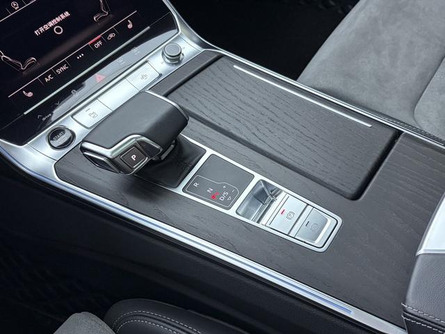 Audi A6L 2023 Facelift 45 TFSI quattro Select Dynamic – фото 15