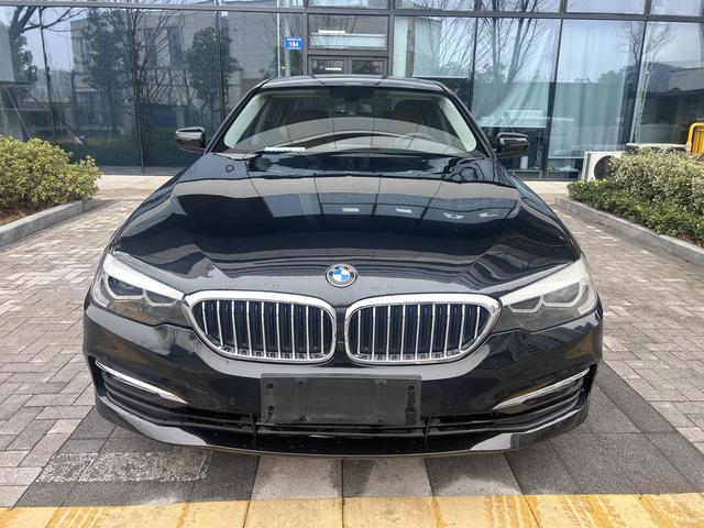 BMW 5 Series 2018 528Li Launch Special Edition – фото 4