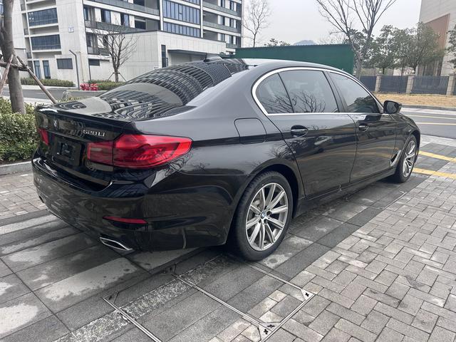 BMW 5 Series 2018 528Li Launch Special Edition – фото 7