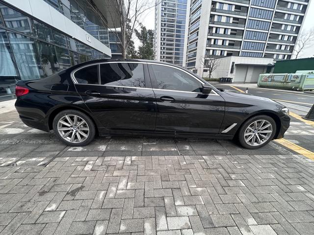 BMW 5 Series 2018 528Li Launch Special Edition – фото 8