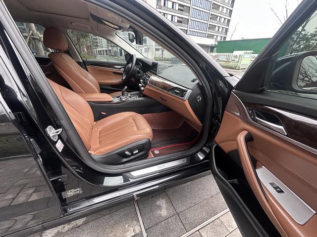 BMW 5 Series 2018 528Li Launch Special Edition – фото 11
