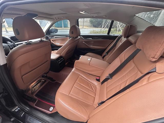 BMW 5 Series 2018 528Li Launch Special Edition – фото 12