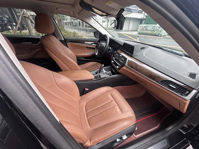 BMW 5 Series 2018 528Li Launch Special Edition – фото 13