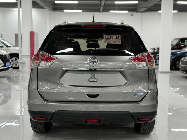 Nissan X-Trail 2014 2.0L CVT Comfort 2WD – фото 5