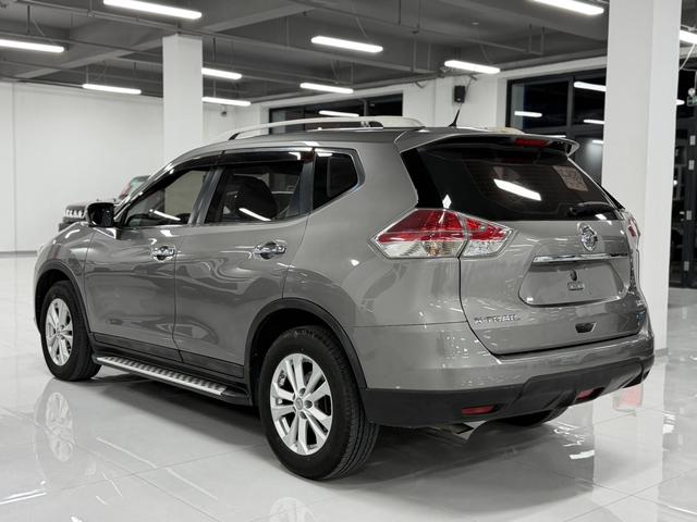 Nissan X-Trail 2014 2.0L CVT Comfort 2WD – фото 6