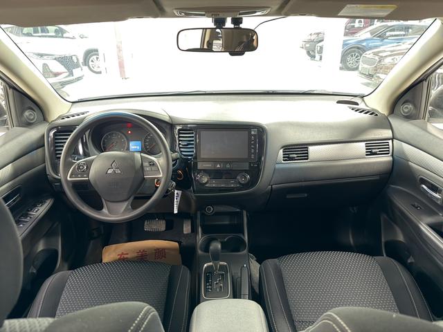 Mitsubishi Outlander 2016 модификация 2.0L 2WD Fashion edition 5 seat – фото 9