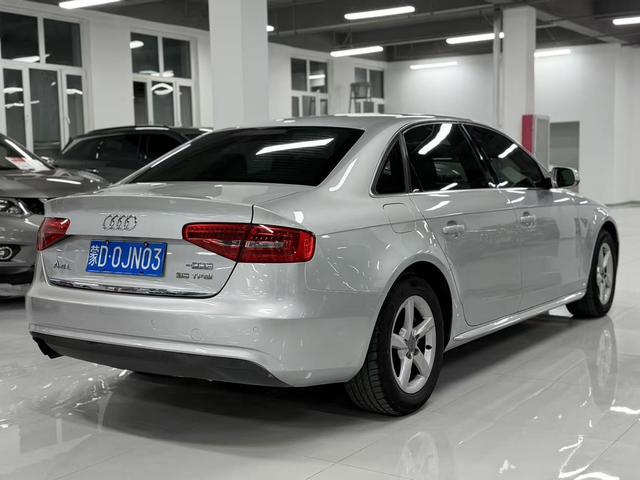 Audi A4L 2013 35 TFSI Automatic Standard – фото 4