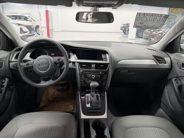 Audi A4L 2013 35 TFSI Automatic Standard – фото 9