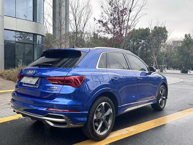 AUDI Q3 Модель 2020 года 35 TFSI Fashion Dynamic – фото 8