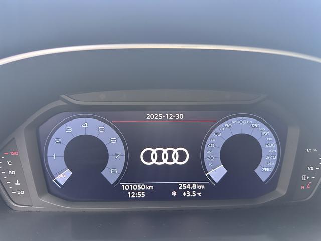 AUDI Q3 Модель 2020 года 35 TFSI Fashion Dynamic – фото 14