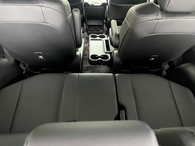 Toyota Sienna 2026 модификация Hybrid 2.5L Deluxe Edition – фото 16