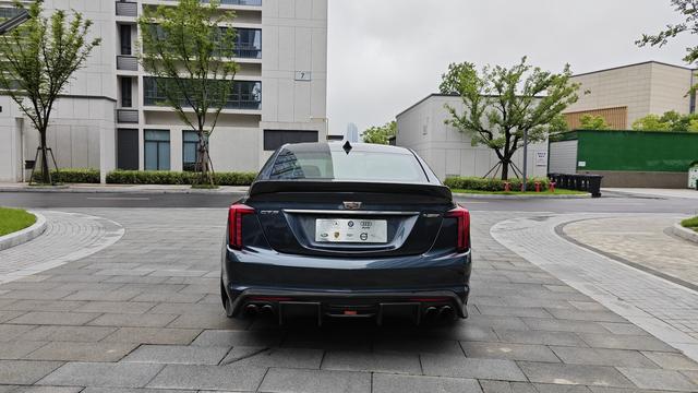Cadillac C T5 2022 28T Premium – фото 6