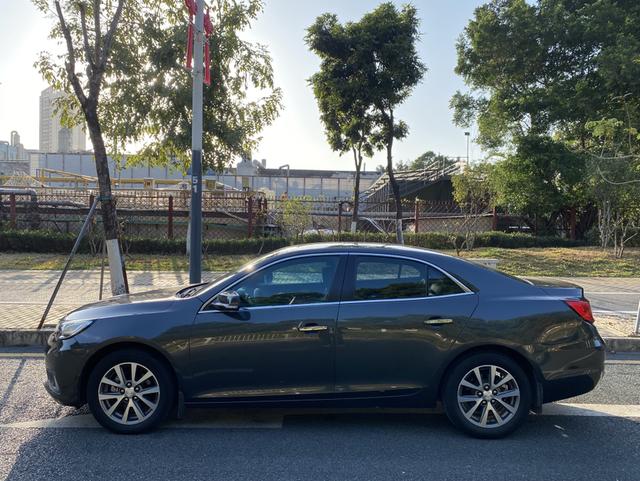 Chevrolet Malibu 2016 модификация 2.0L автоматическое Deluxe Edition – фото 3