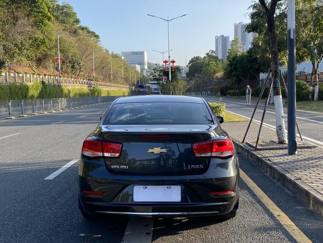 Chevrolet Malibu 2016 модификация 2.0L автоматическое Deluxe Edition – фото 4