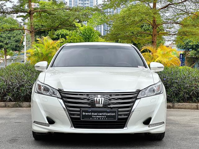 Toyota Sienna 2023 Hybrid 2.5L Premium – фото 3