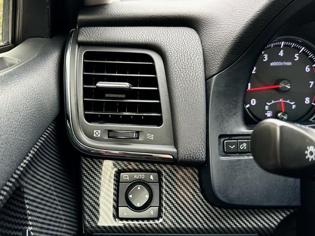 Toyota Sienna 2023 Hybrid 2.5L Premium – фото 18