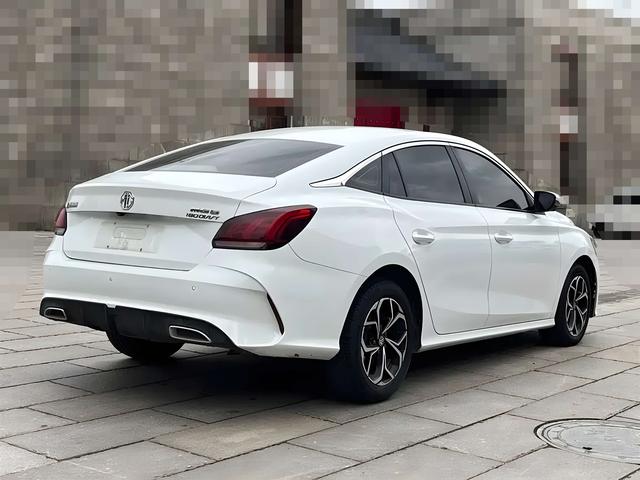MG5 2021 180DVVT CVT Youth Luxury – фото 6