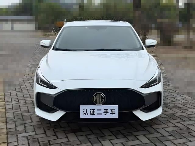 MG5 2023 180DVVT CVT Youth Luxury – фото 2