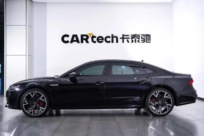 Audi A7 L 2024 Model 45 TFSI quattro Black Samurai Edition
