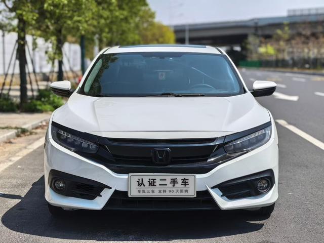 Honda Civic 2016 220TURBO CVT Premium – фото 2