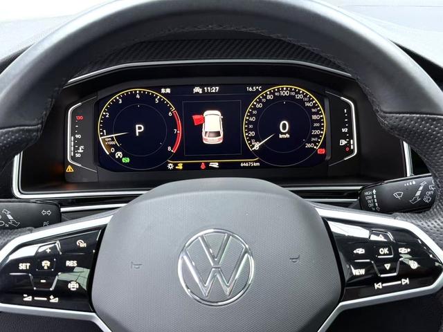 Volkswagen Tiguan L 2021 330 TSI Automatic FWD R-Line Enjoyment – фото 6