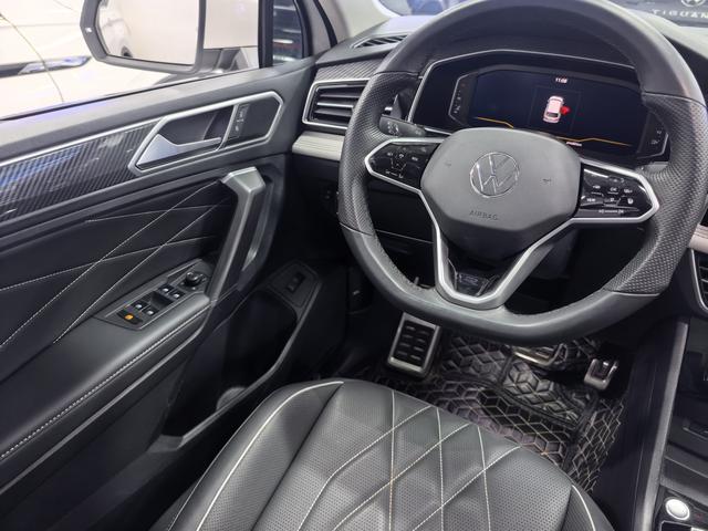 Volkswagen Tiguan L 2021 330 TSI Automatic FWD R-Line Enjoyment – фото 9