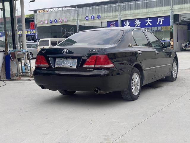 Toyota Crown 2007 модификация 2.5L Royal Навигация Edition – фото 4