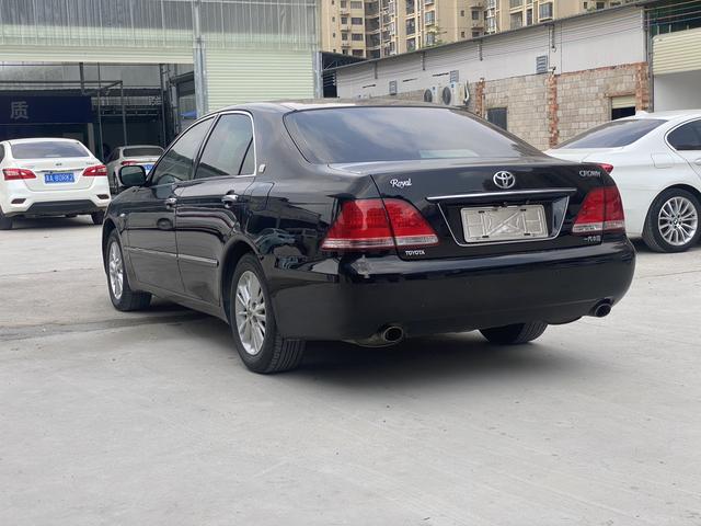 Toyota Crown 2007 модификация 2.5L Royal Навигация Edition – фото 6