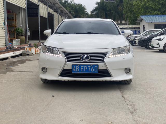 Lexus ES 2014 модификация 300h Elite Edition – фото 2