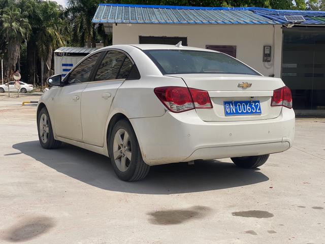 Chevrolet Cruze 2013 1.8L SE AT – фото 4