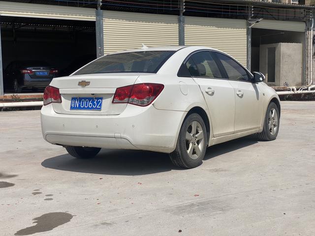 Chevrolet Cruze 2013 1.8L SE AT – фото 6
