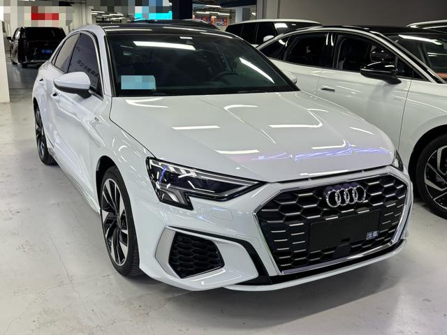 Audi A3 2023 Facelift A3L Limousine 35 TFSI Sport – фото 2