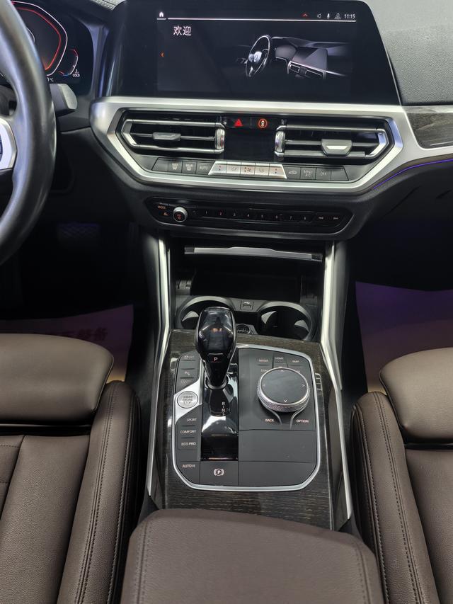 BMW 3 Series 2020 325Li M Sport Package – фото 10