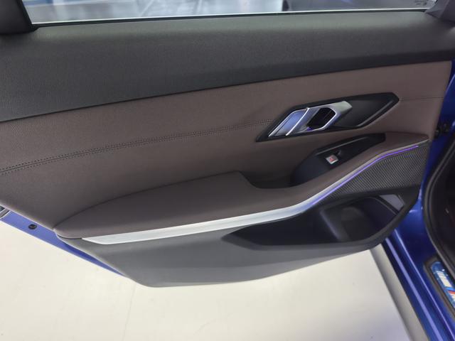 BMW 3 Series 2020 325Li M Sport Package – фото 14