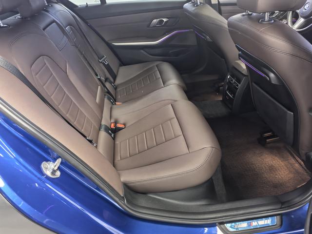 BMW 3 Series 2020 325Li M Sport Package – фото 17