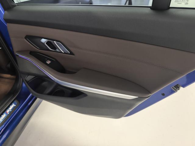 BMW 3 Series 2020 325Li M Sport Package – фото 18