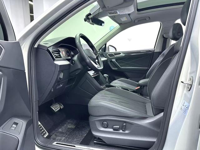 Volkswagen Tiguan L Раздел 2023 330TSI 2WD R-Line Enjoy the version more – фото 2