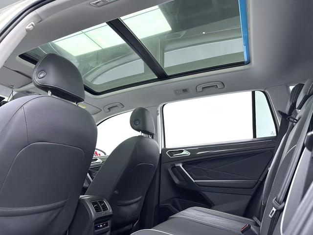 Volkswagen Tiguan L Раздел 2023 330TSI 2WD R-Line Enjoy the version more – фото 7