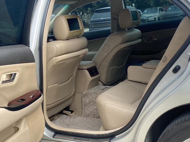 Toyota Crown 2010 модификация 3.0L Royal Saloon Exclusive Edition – фото 8