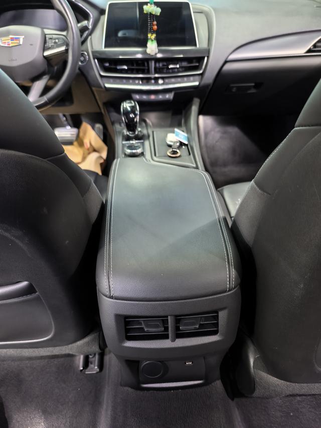 Cadillac C T5 2022 28T Premium – фото 10