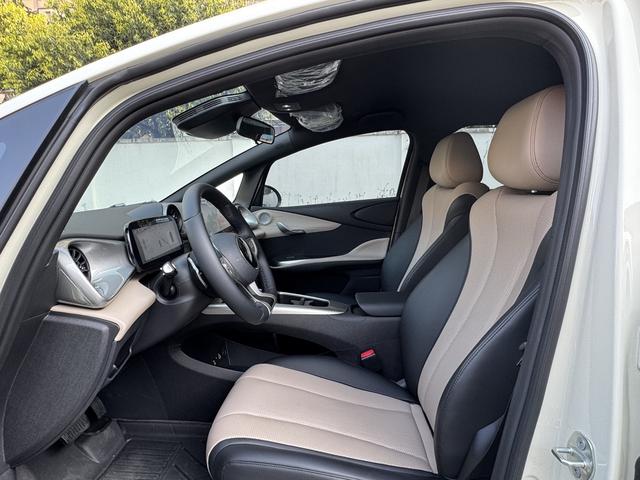 BYD Qin L DM 2024 DM-i 120KM Beyond 2025 Model S mart Driving Edition 420KM Free Edition – фото 9
