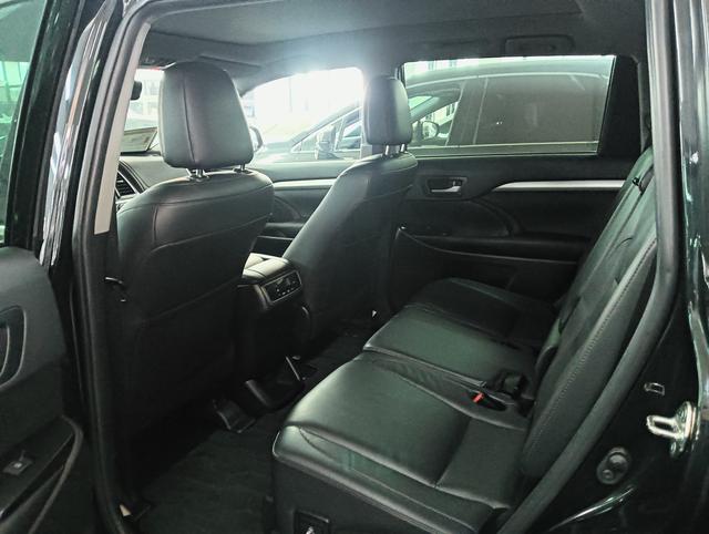 Toyota Highlander 2021 2.0T 2WD Luxury 7-Seater – фото 6