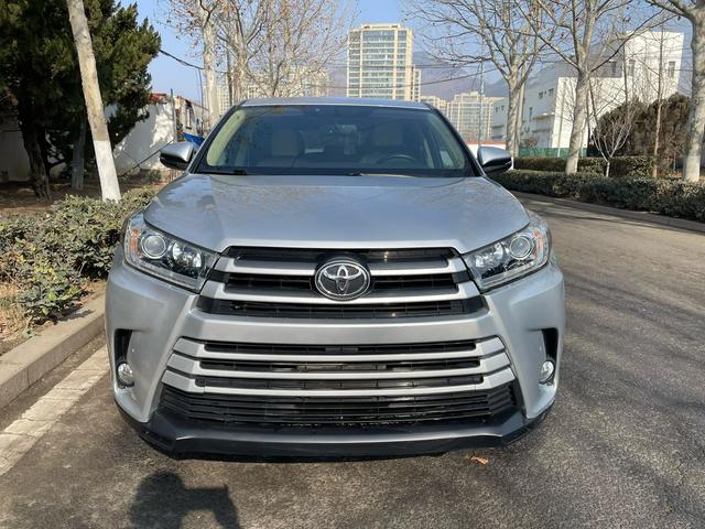 Toyota Highlander Модель 2018 года 2.0T 4WD Elite Edition 7 seat Country VI – фото 2